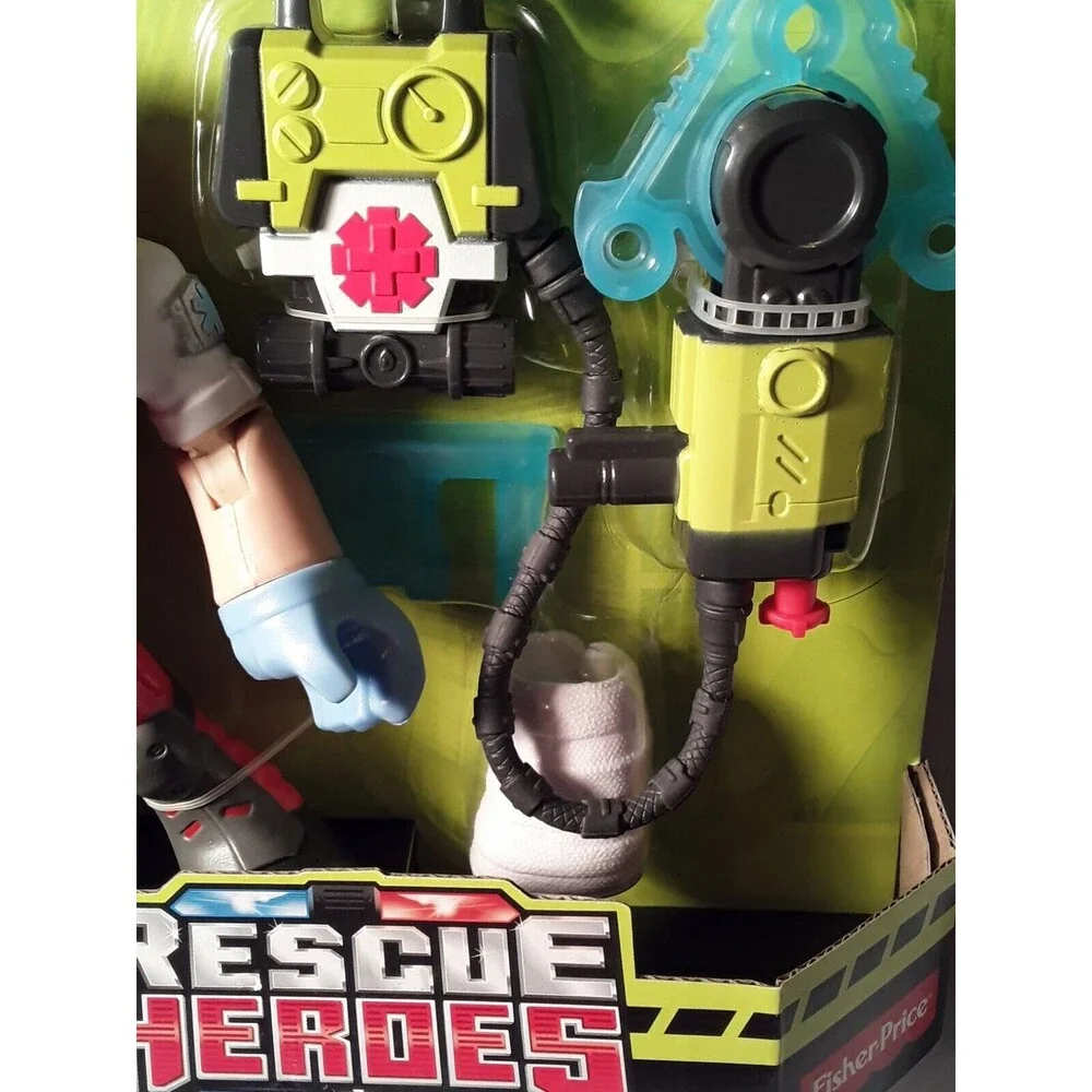 Fisher-Price Rescue Heroes Reed Vitals Medical Cadet Action Figure + Accessories